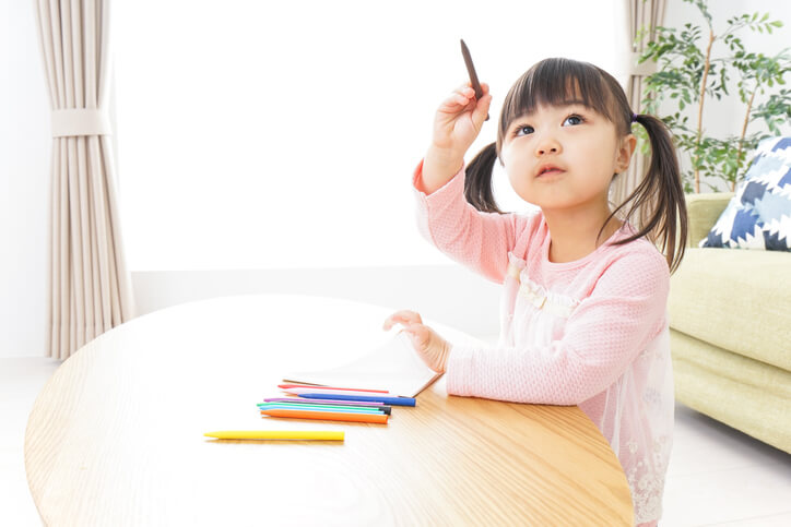 Child drawing pictures